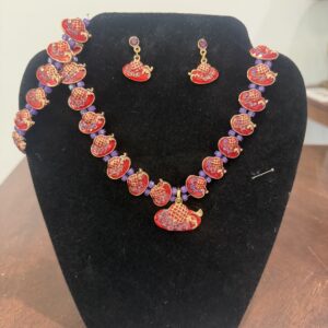 Red Hat Necklace set 107